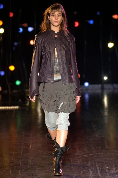 Look 9